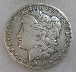 1900-O Morgan silver dollar in very good condition