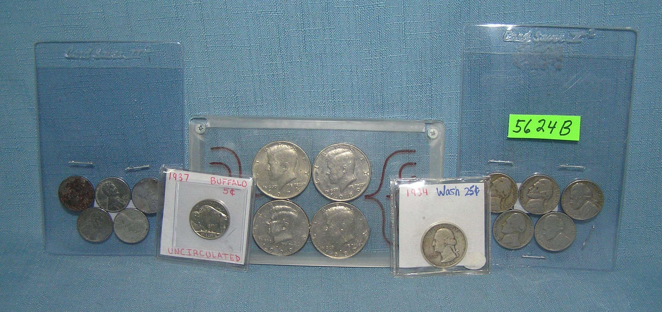 Group of 16 vintage US coins