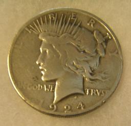1924 Lady Liberty Peace silver dollar in fair condition