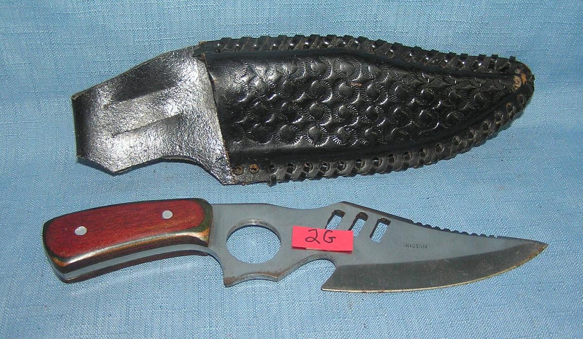 Modern walnut handled stainless steel fighting knife