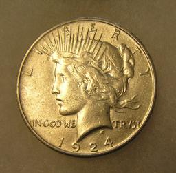1924 Peace silver dollar in very good condition