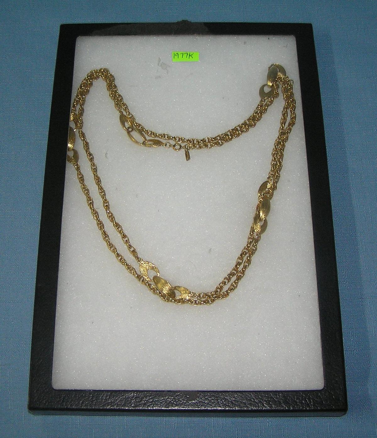 Vintage 1950's Monet necklace