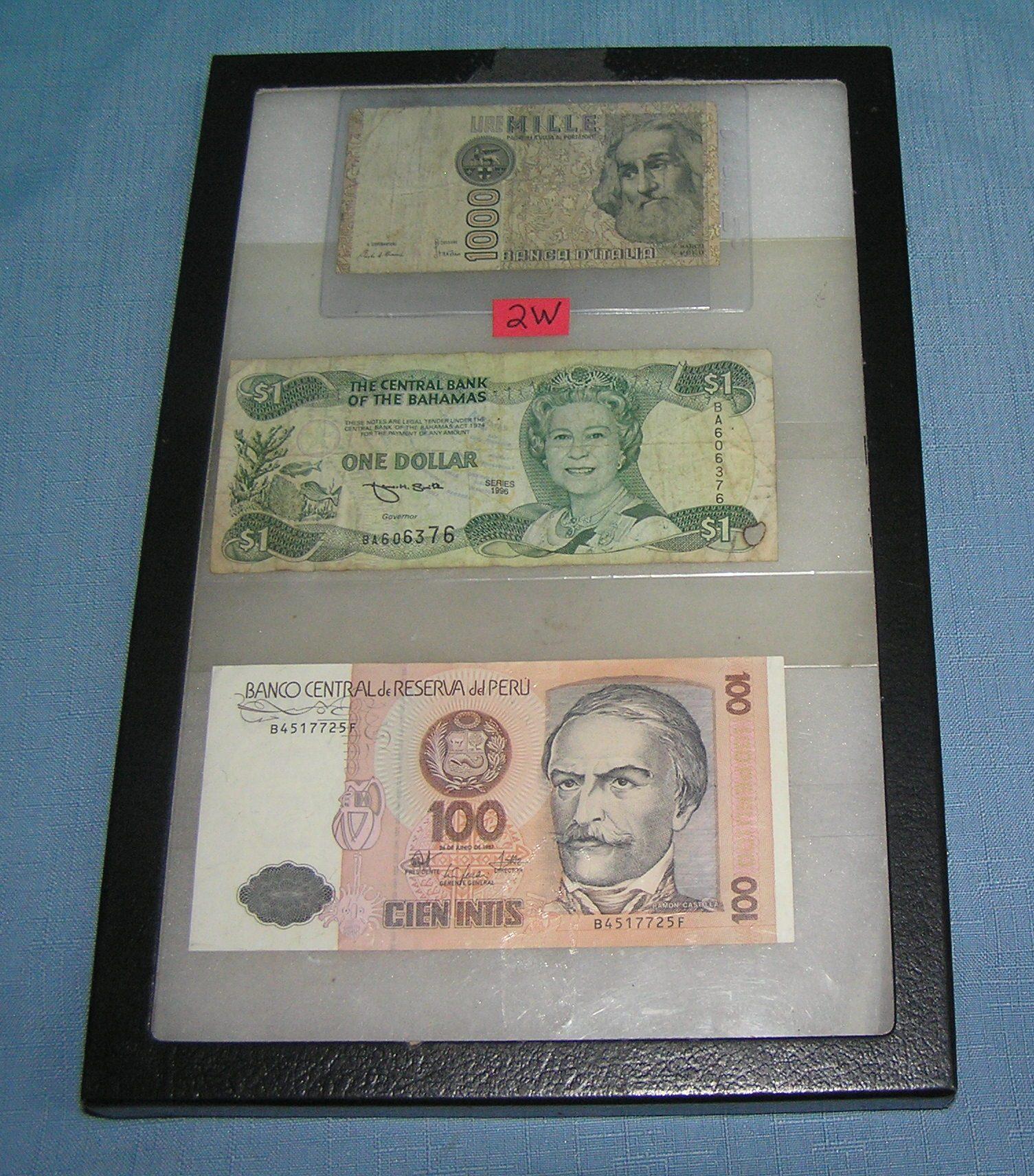 Group of vintage world currency