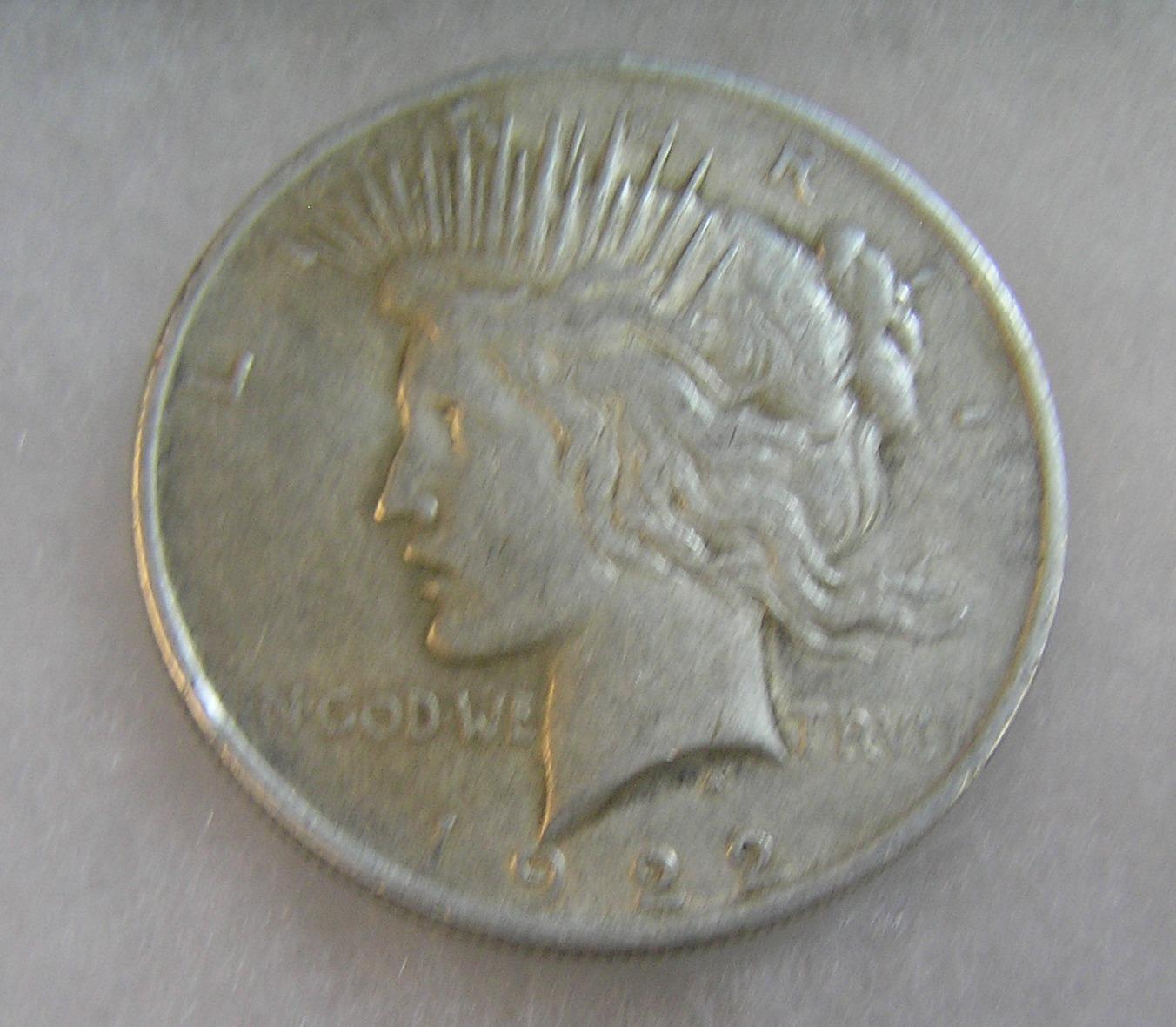 1922 Peace silver dollar in very good condition