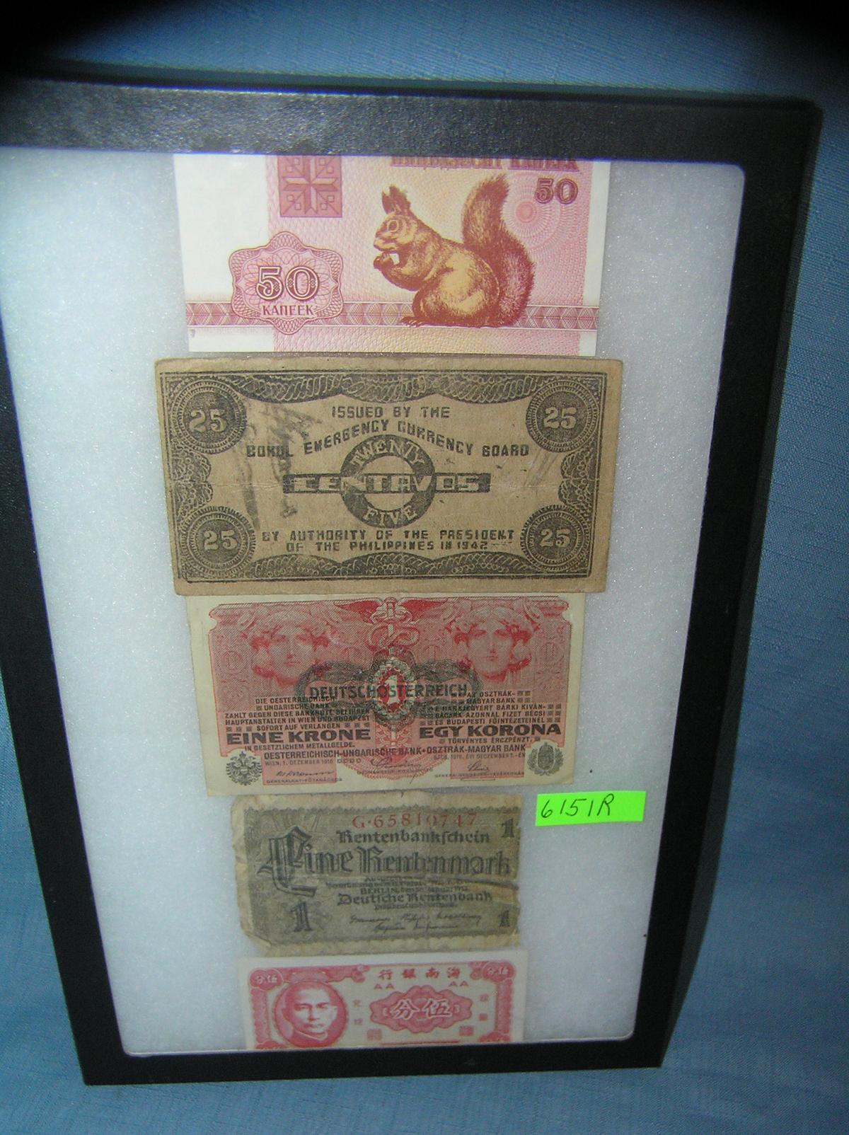 Group of vintage world currency