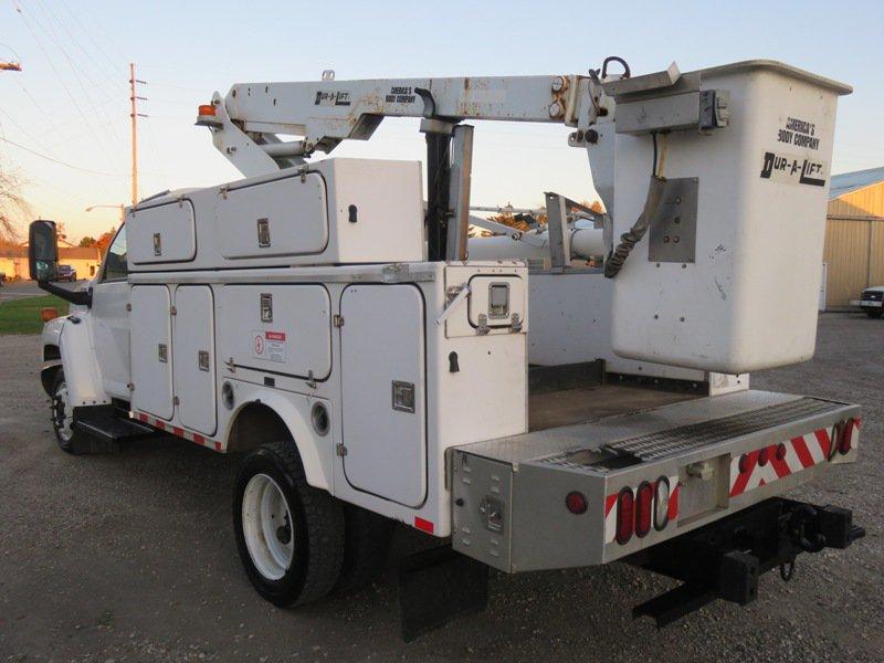 2005 Chevy C4500 Bucket Truck