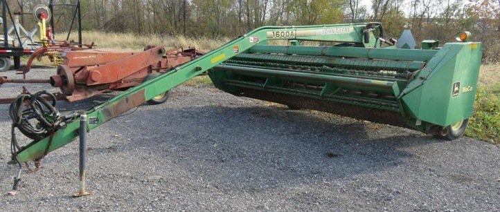 John Deere 1600 Haybine