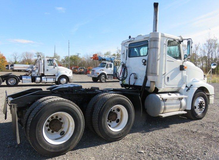 2007 International 9400i Daycab