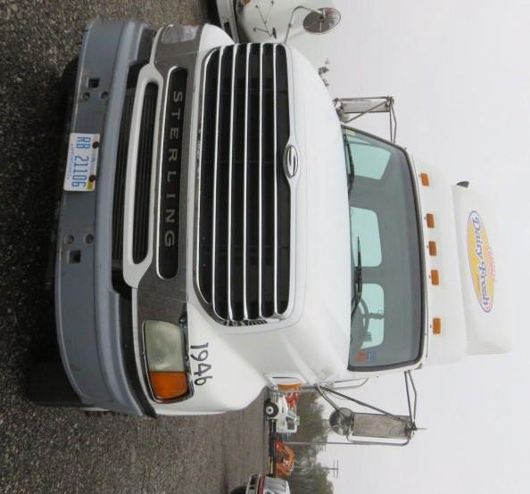 2004 Sterling A9500 Daycab