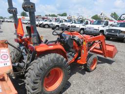 2009 Kubota B7800 Tractor w/ Loader