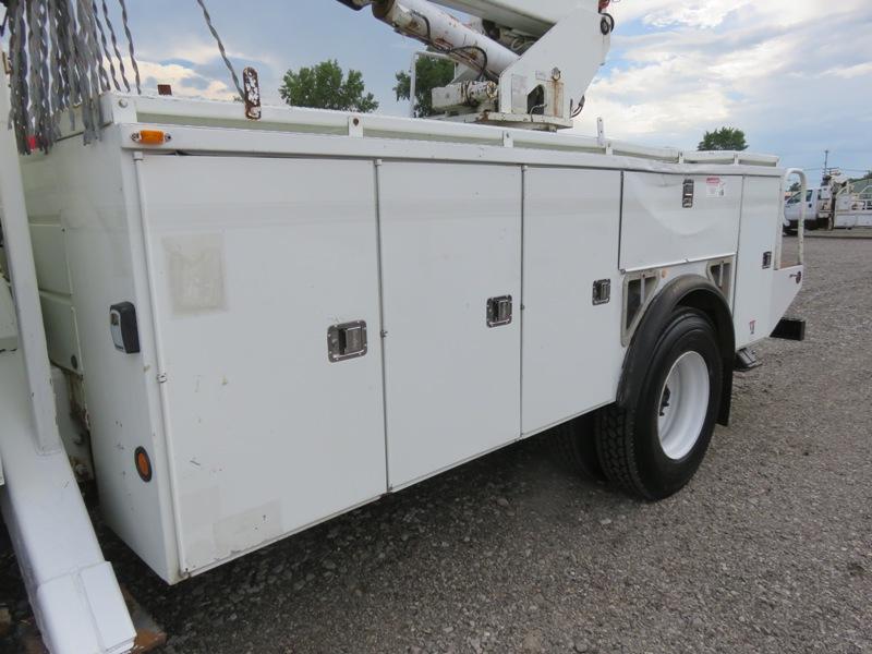 2007 International 4300 Bucket Truck