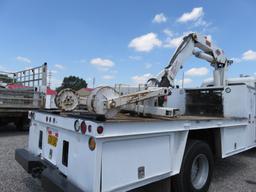 2003 Peterbilt 330 Tire Crane