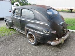 1948 Ford 2 Door Super Deluxe