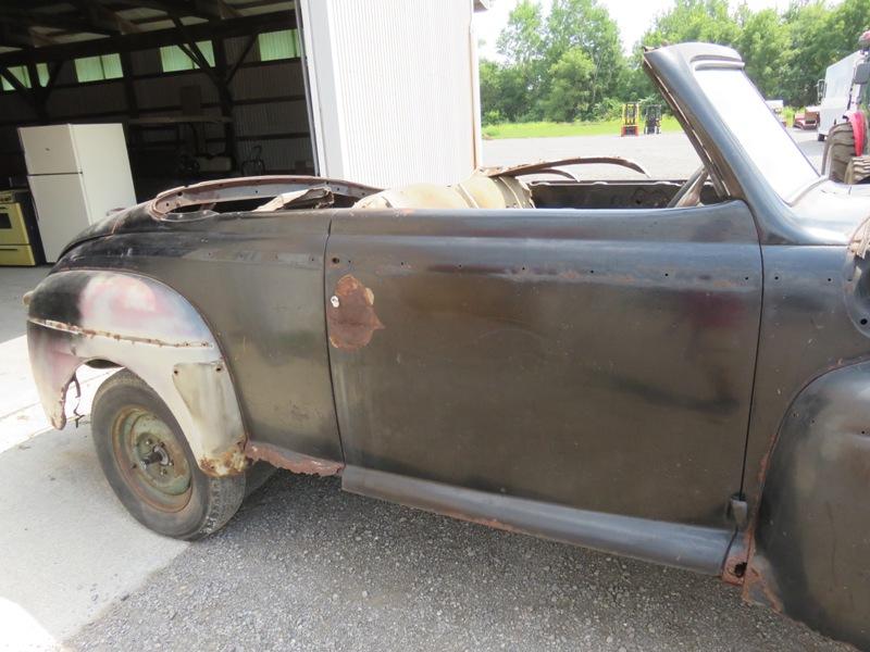 1947 Super Deluxe Ford