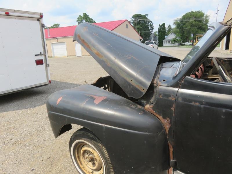 1947 Super Deluxe Ford