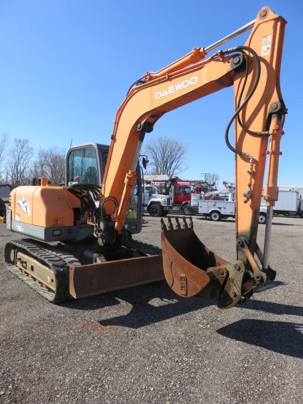 2004 Daewoo SL75-V Mini Excavator