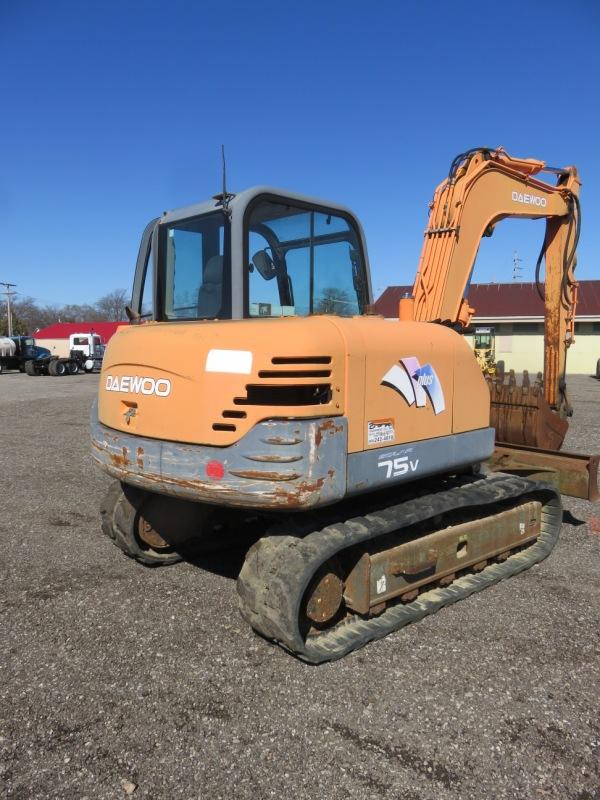 2004 Daewoo SL75-V Mini Excavator