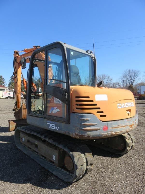 2004 Daewoo SL75-V Mini Excavator