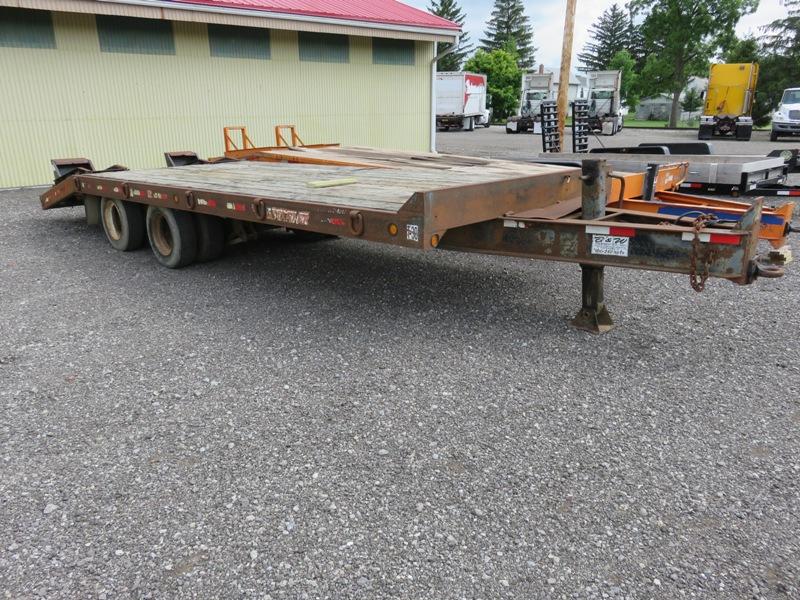 2000 Towmaster Trailer