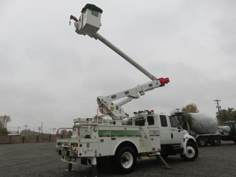 2009 International 4300 Bucket Truck