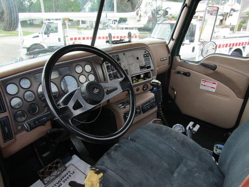 2004 Mack CV713 Mixer Truck