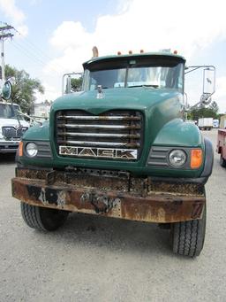 2004 Mack CV713 Mixer Truck