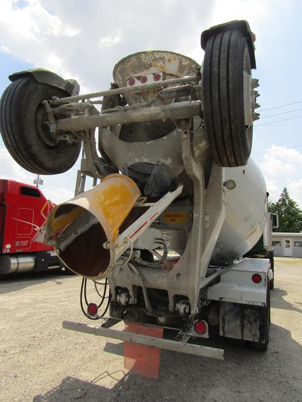 2004 Mack CV713 Mixer Truck