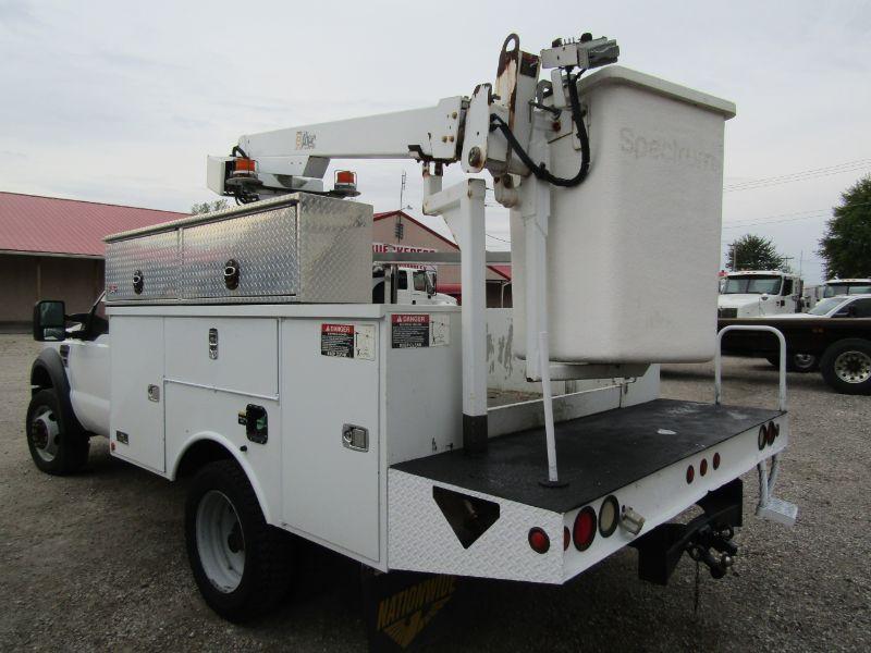 2008 Ford F450 Bucket Truck