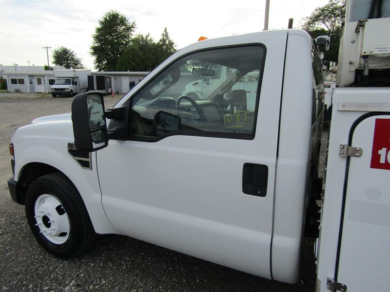 2008 Ford Ford F-350 Bucket Truck