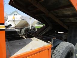 2009 GMC C6500 Chipper Dump