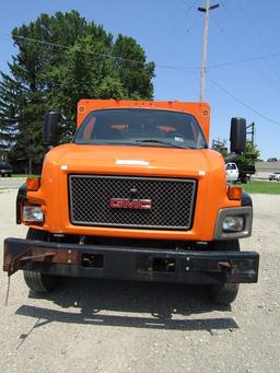 2009 GMC C6500 Chipper Dump