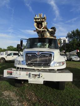 2006 International 4400 Digger Derrick