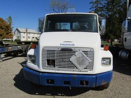 2000 Freightliner FL70 Cab & Chassis