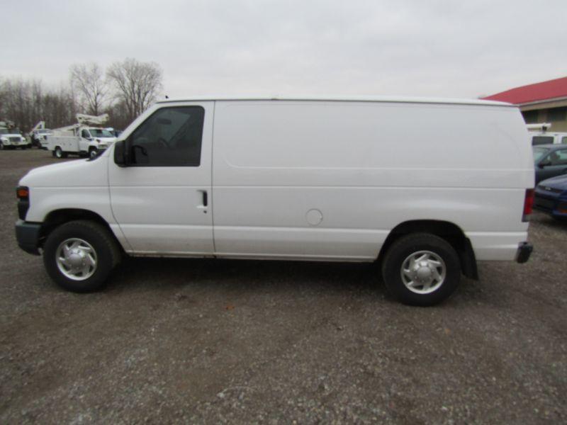 2010 Ford E350 Cargo Van