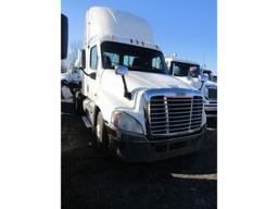 2014 Freightliner CA125 Daycab