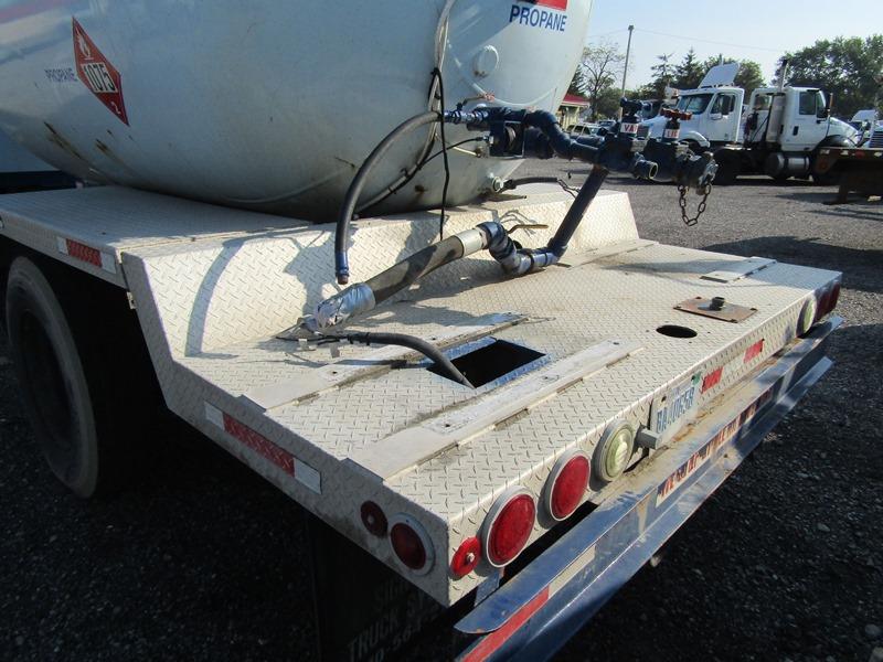 2005 Kenworth T300 LP Truck