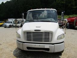 2007 Freightliner M2106 Cab & Chassis