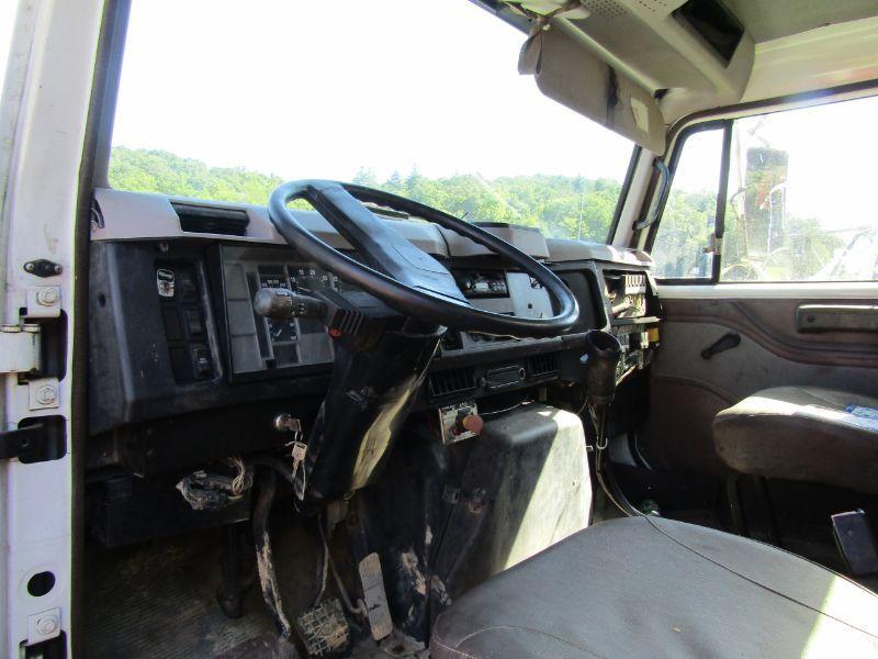 1996 International 4900 Fuel Truck