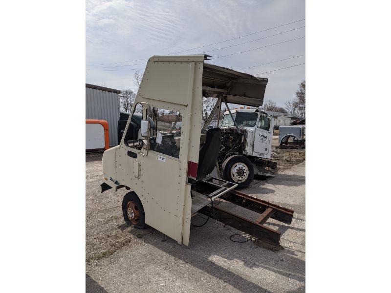 Bread Truck Front