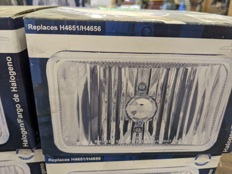 4 United Pacific H4651 / H4656 Headlights