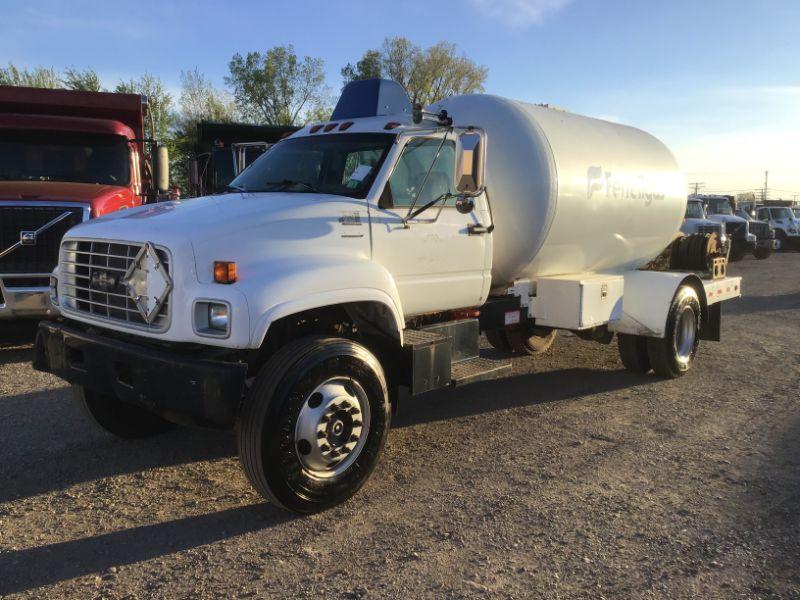 1997 Chevy C7500 LP Truck