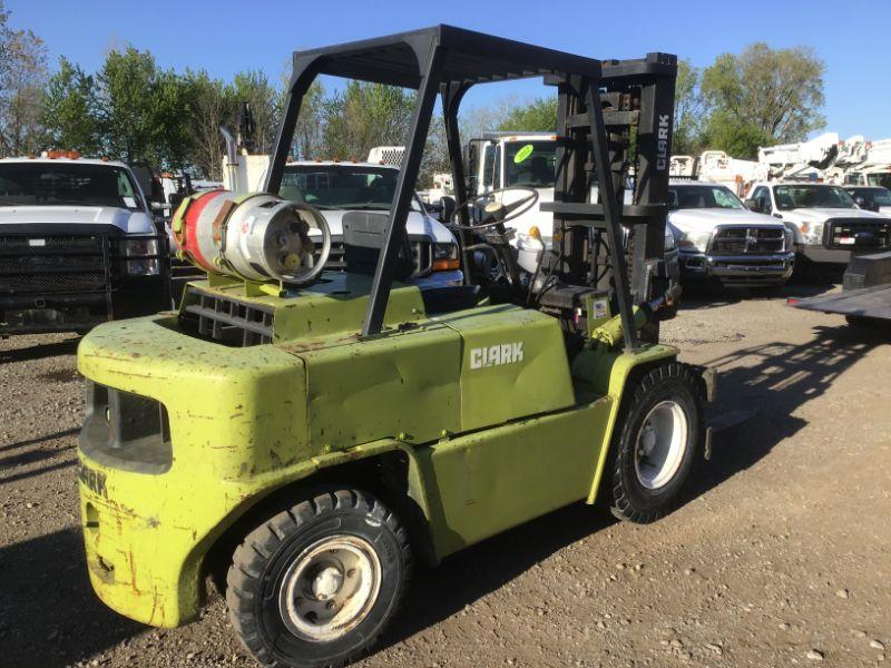 Clark C500Y 80 Forklift