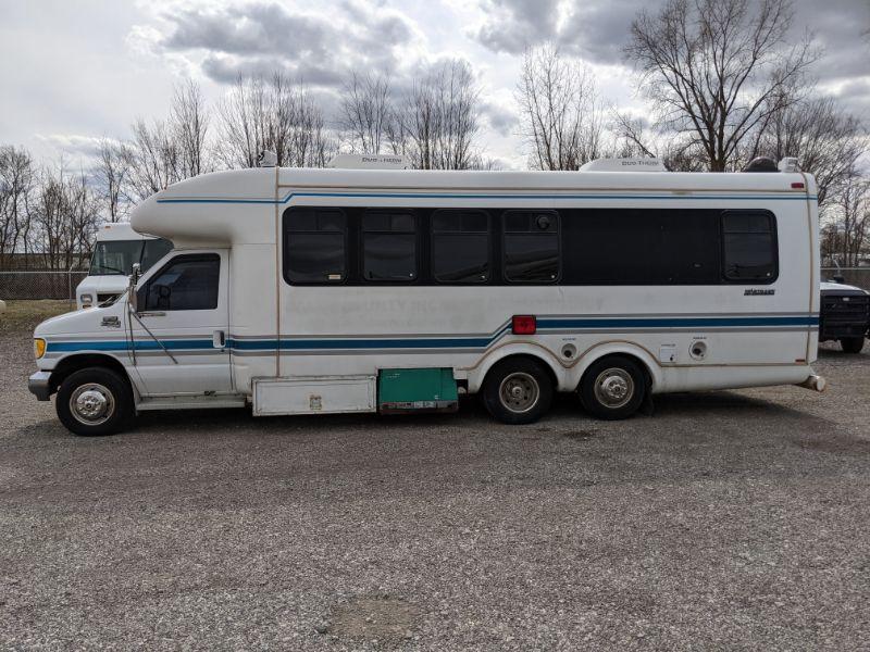 1995 Ford E350 Command Bus