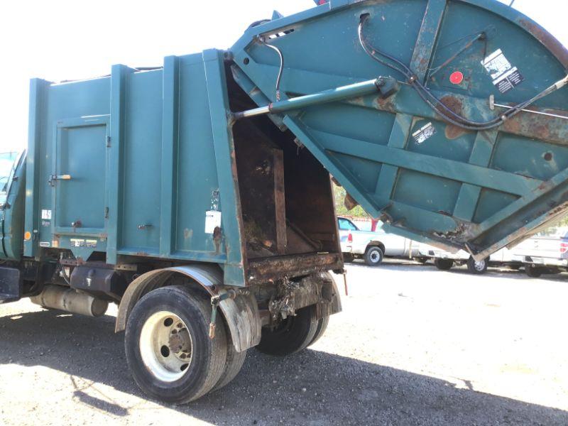 1996 GMC Topkick Garbage Truck