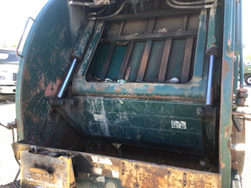 1996 GMC Topkick Garbage Truck