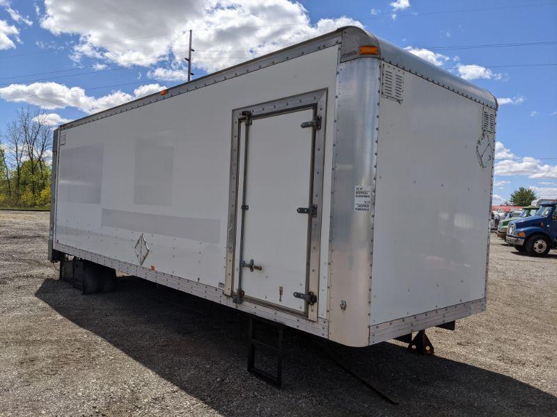 26' Multi Vans Body w/ Maxon Liftgate