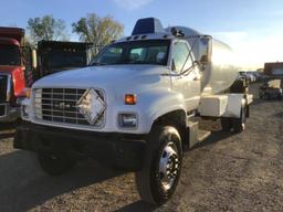 1997 Chevy C7500 LP Truck