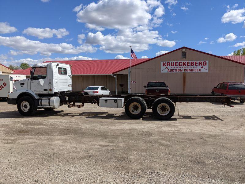 2007 Volvo VHD648 Cab & Chassis