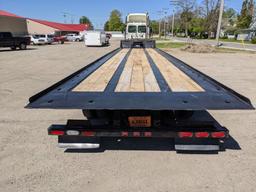 2005 Landoll Trailer