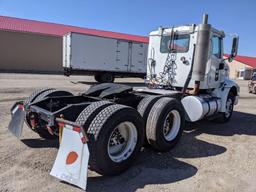 2000 International 9100i Day Cab